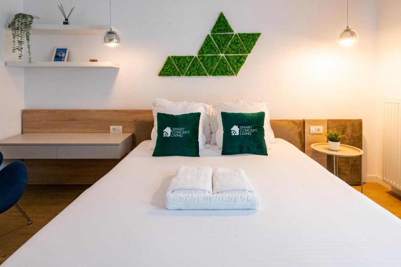 Smart Concept Living Plaza Apartment Bukares Bagian luar foto