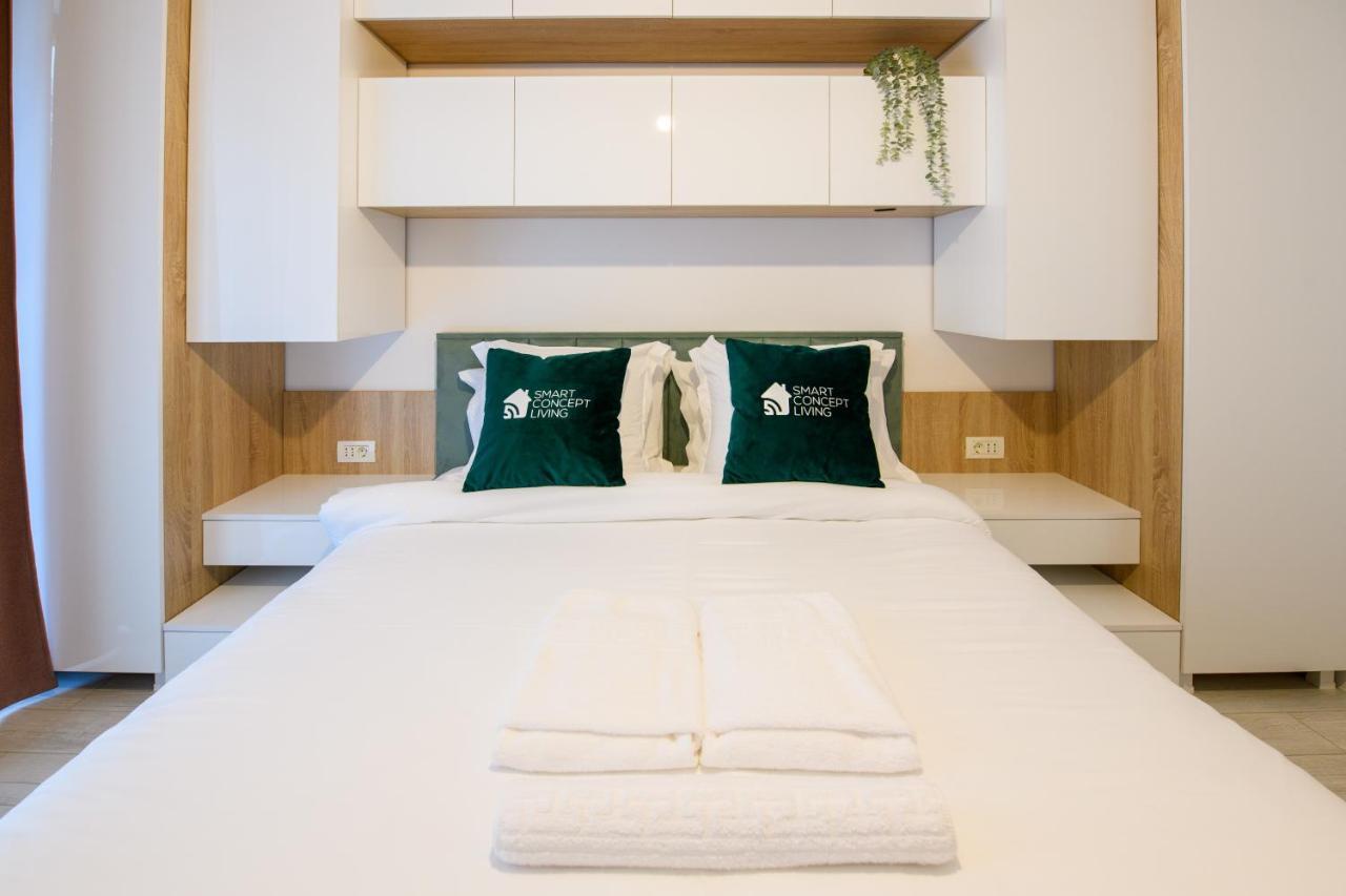 Smart Concept Living Plaza Apartment Bukares Bagian luar foto