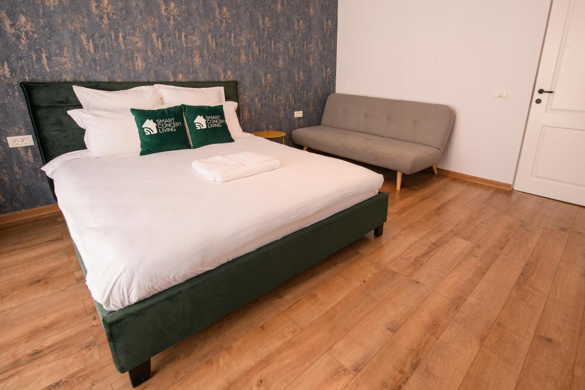 Smart Concept Living Plaza Apartment Bukares Bagian luar foto