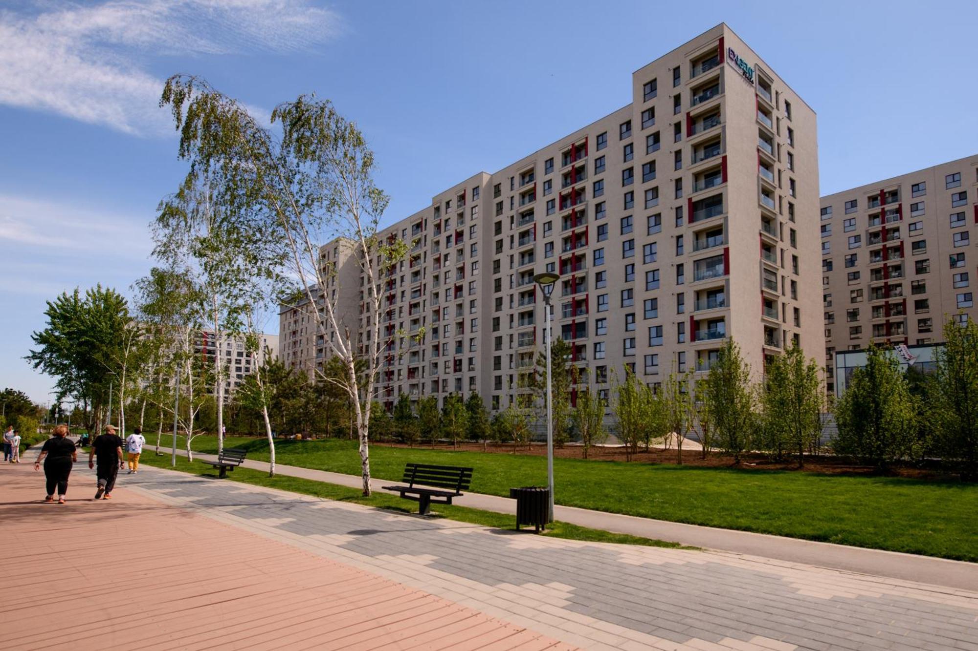 Smart Concept Living Plaza Apartment Bukares Bagian luar foto